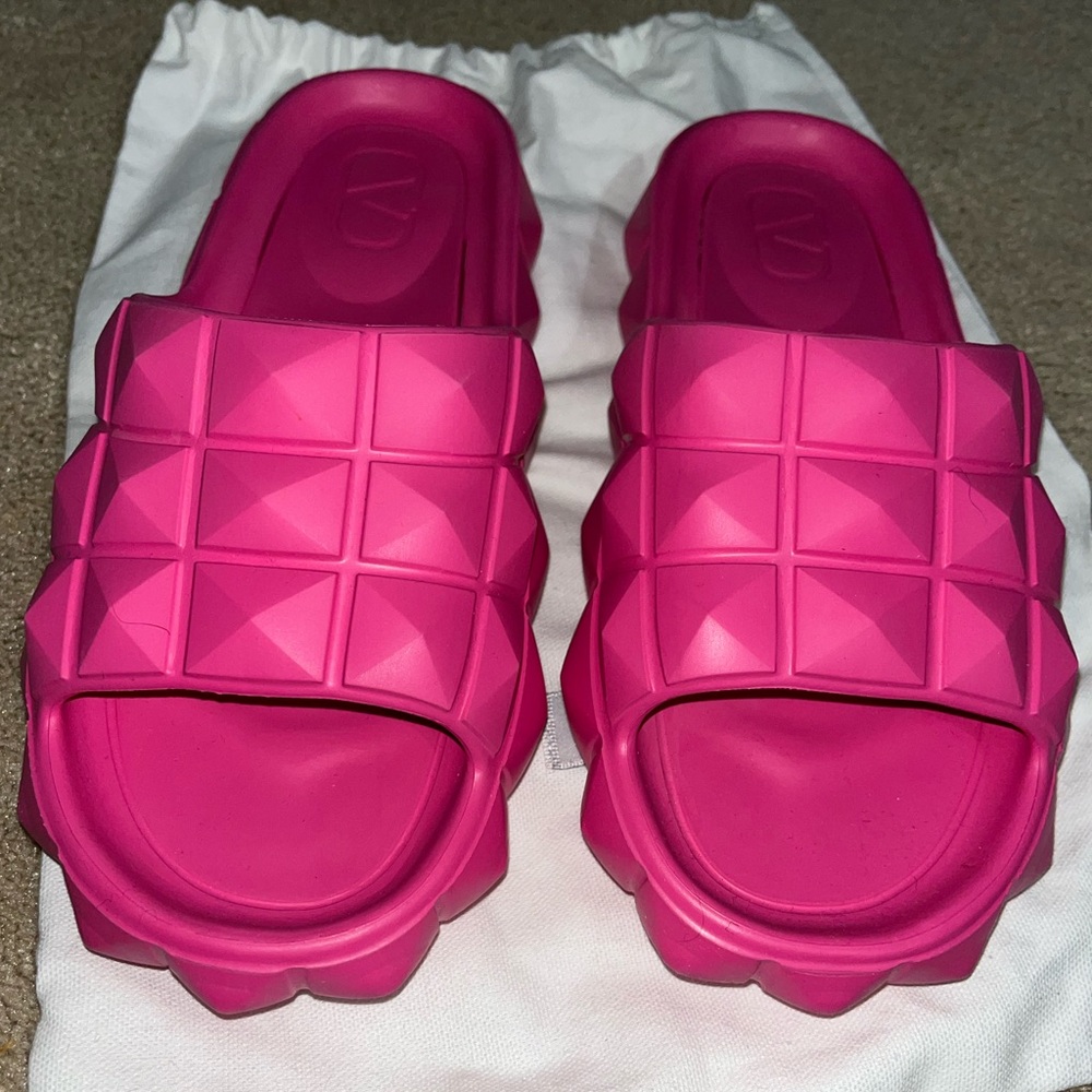 Pink Turtle slides size 40